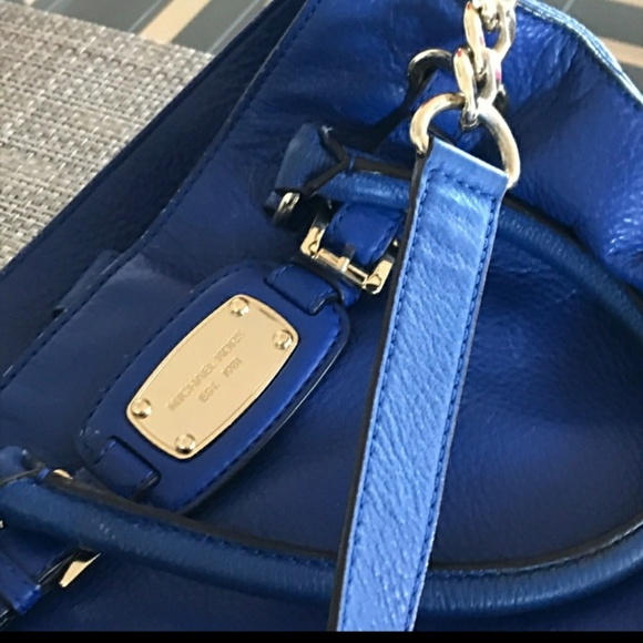 MICHAEL KORS BLUE SAPPHIRE - Picture 7 of 8